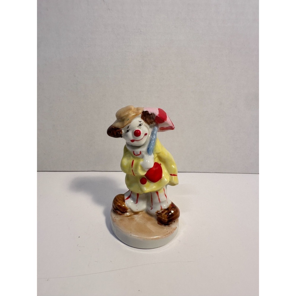 Vintage Flambro Taiwan Ceramic Clown Dog Figurine Yellow Polka Dot Circus